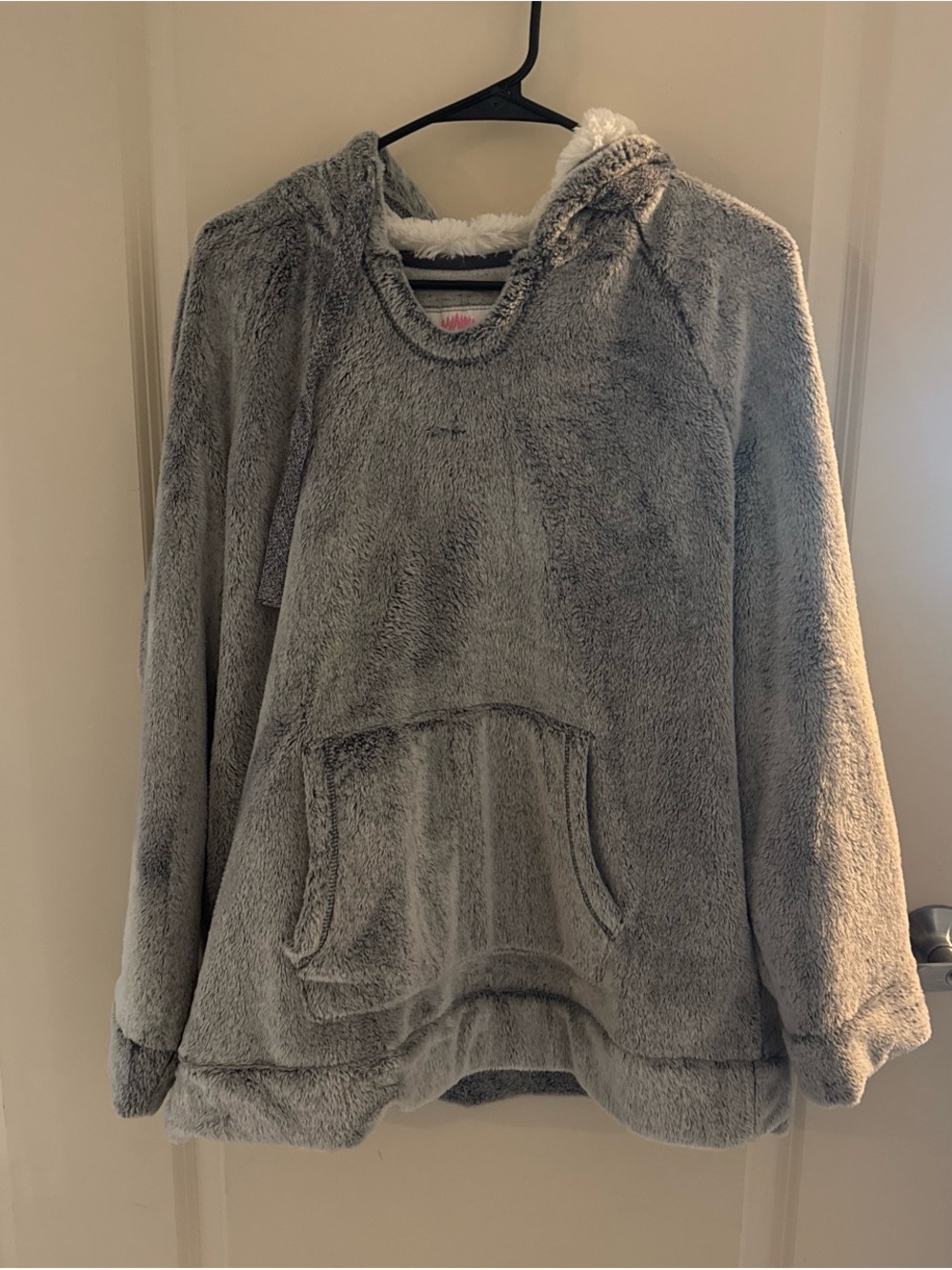 Plush Hooded Pullover Sweatshirt - Gray
